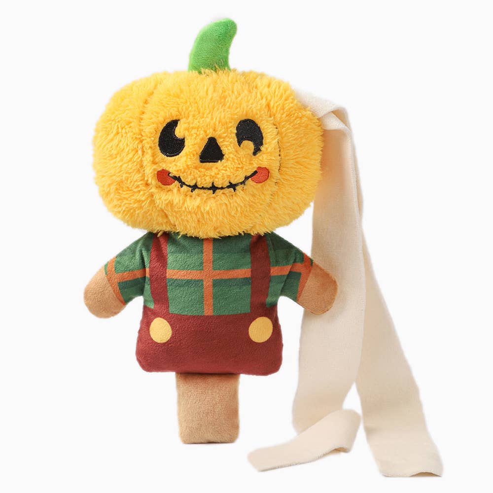 Halloween Treat & Tug Scarecrow